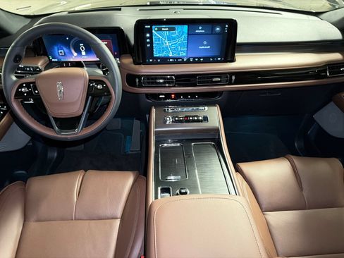 New 2026 Lincoln Aviator Reserve AWD/4WD image 20
