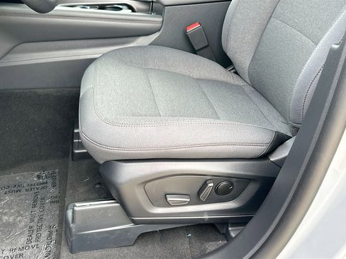 New 2026 Ford Explorer Active RWD image 14