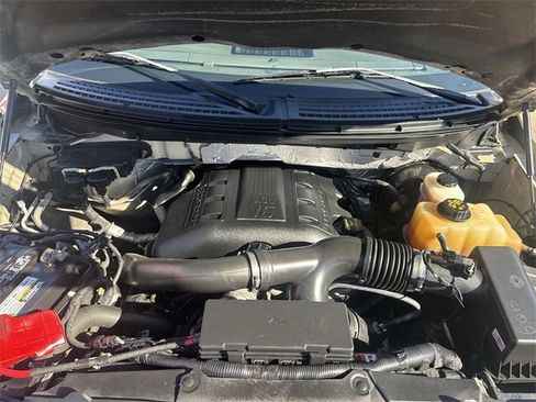 Used 2013 Ford F150 XLT w/ Luxury Equipment Group image 22