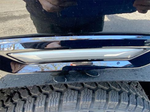 New 2026 GMC Terrain AT4 w/ LPO, Floor Liner Package image 30