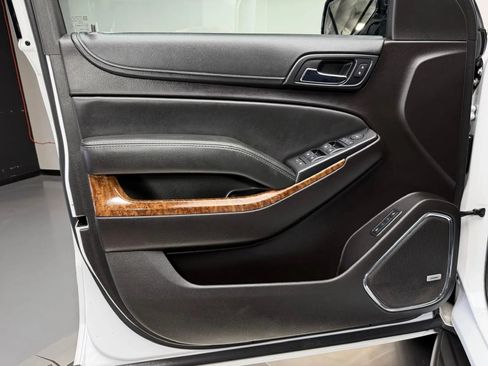 Used 2016 Chevrolet Tahoe LTZ RWD image 28
