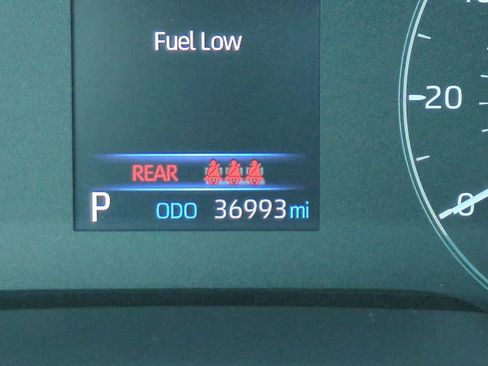 Certified 2023 Toyota Corolla LE image 24