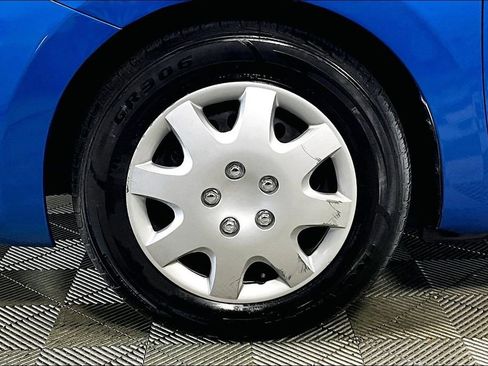 Used 2021 Nissan Versa S image 8