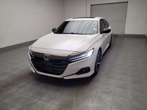 Used 2022 Honda Accord Sport image 15