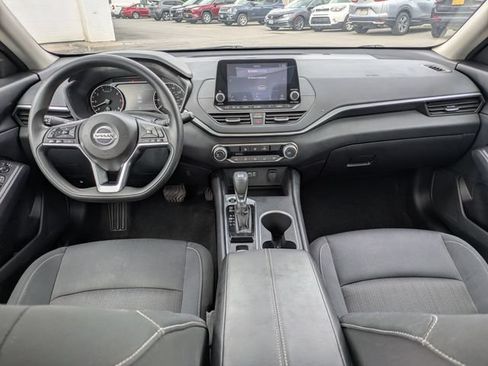 Used 2022 Nissan Altima 2.5 SV AWD/4WD image 16