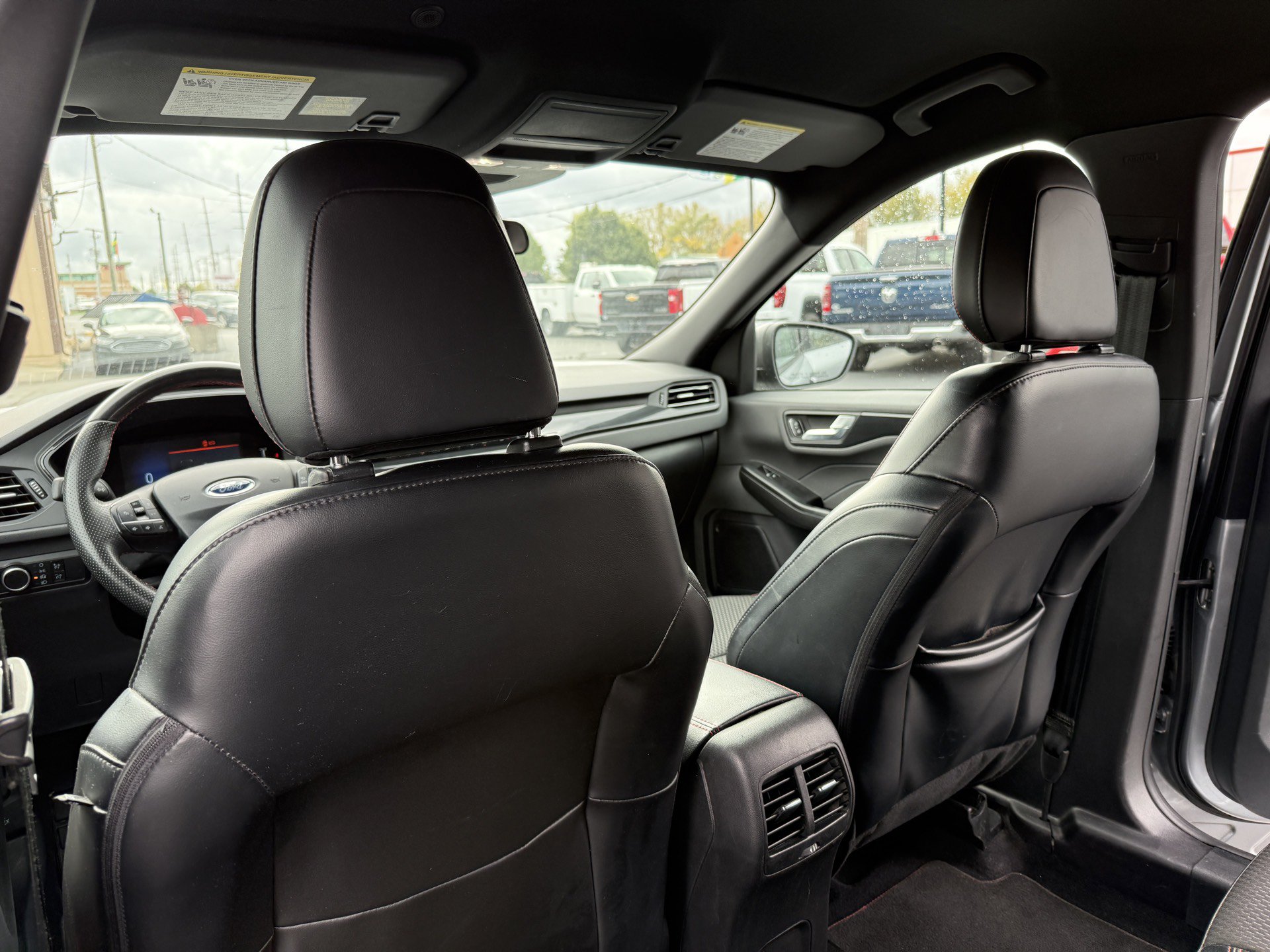 Used 2023 Ford Escape ST-Line w/ Tech Pack #1 FWD image 33