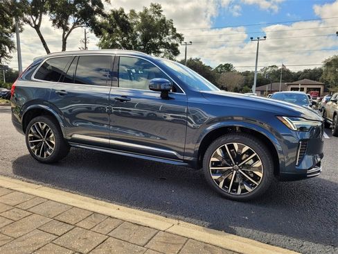 New 2026 Volvo XC90 B6 Plus w/ Protection Package Premier image 21