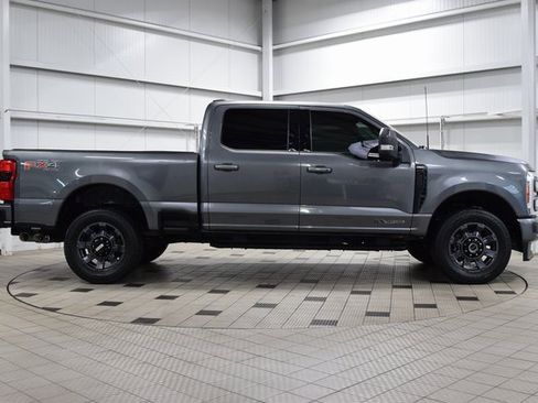 Used 2023 Ford F350 Lariat w/ Lariat Ultimate Package image 9