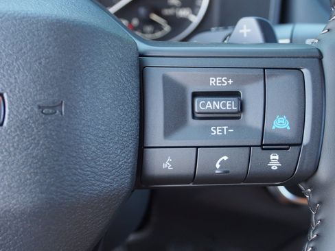 Used 2026 Nissan Rogue SV FWD image 21