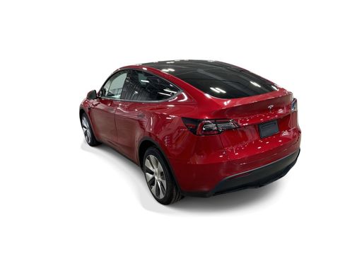 Certified 2023 Tesla Model Y Long Range AWD/4WD image 4