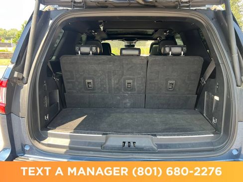 Used 2019 Lincoln Navigator Reserve AWD/4WD image 27