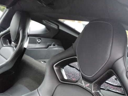 Used 2015 Chevrolet Corvette Z06 w/ 3LZ Preferred Equipment Group image 20