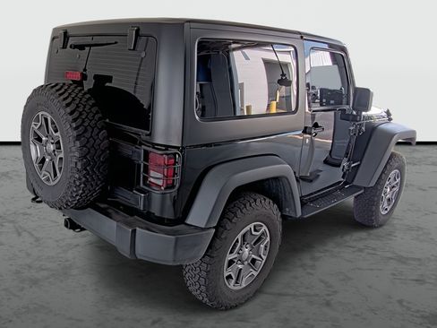 Used 2017 Jeep Wrangler Rubicon w/ Power Convenience Group AWD/4WD image 14