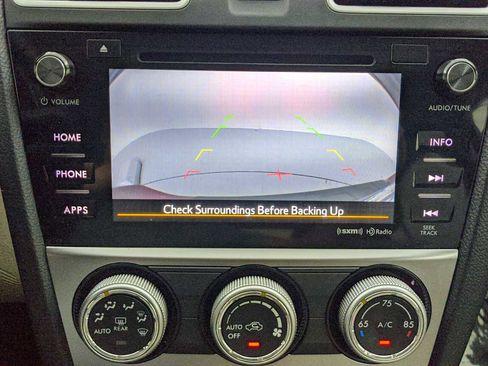 Used 2015 Subaru Crosstrek 2.0i Limited image 16