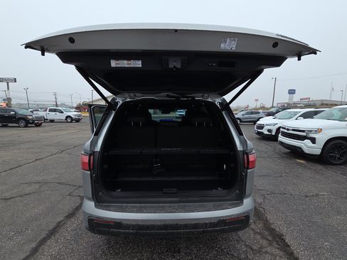 Used 2026 Toyota Sequoia Platinum image 17