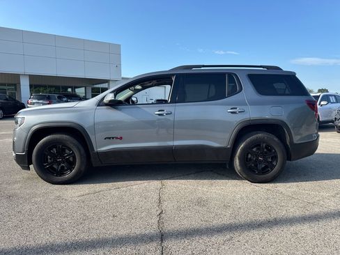 Used 2021 GMC Acadia AT4 w/ Technology Package AWD/4WD image 3
