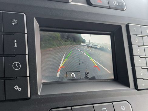 Used 2018 Ford F150 XL w/ Equipment Group 101A Mid AWD/4WD image 19