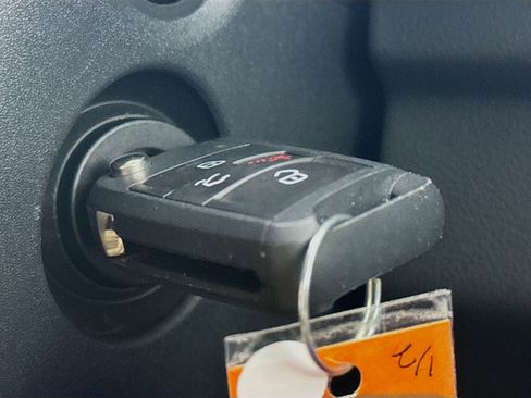 Used 2025 Volkswagen Jetta S image 18