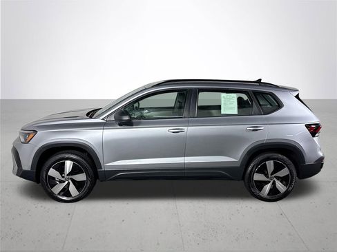 Certified 2025 Volkswagen Taos S image 9