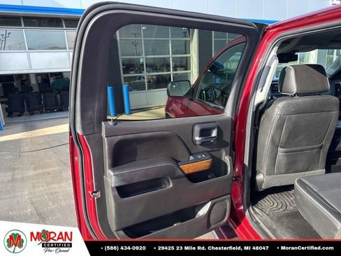 Used 2018 Chevrolet Silverado 1500 High Country AWD/4WD image 23