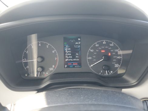 Used 2024 Toyota Corolla SE image 23