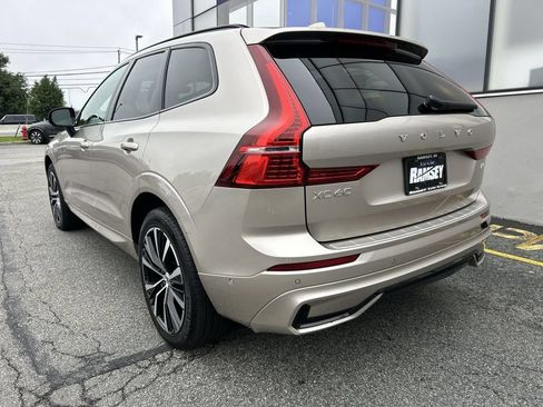Used 2024 Volvo XC60 B5 Plus w/ Protection Package Premier AWD/4WD image 6