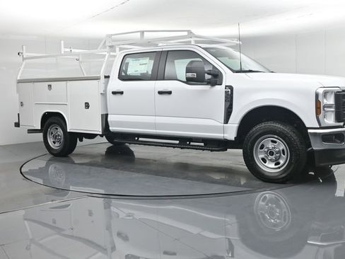 New 2026 Ford F350 XL w/ FX4 Off-Road Package AWD/4WD image 31
