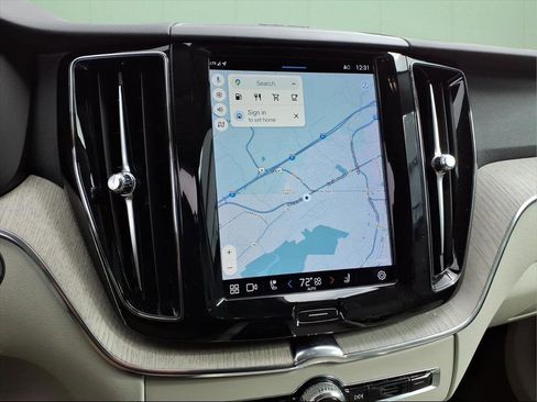 Used 2023 Volvo XC60 B5 Plus w/ Protection Package Premier image 16