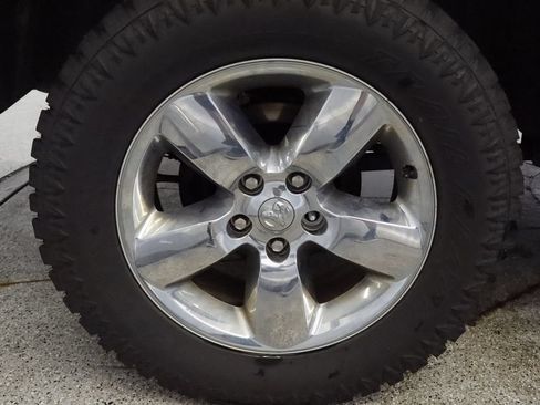 Used 2017 RAM 1500 Big Horn AWD/4WD image 9
