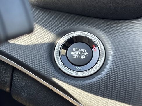 Used 2023 Jeep Grand Cherokee Laredo w/ Trailer Tow Prep Group (B) image 23