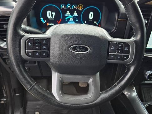 Used 2022 Ford F150 Lariat w/ Equipment Group 502A High AWD/4WD image 12