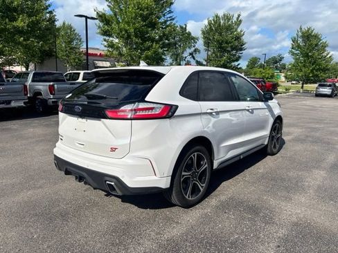 Used 2019 Ford Edge ST w/ Equipment Group 401A AWD/4WD image 6