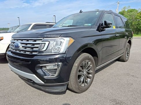 Used 2019 Ford Expedition Limited w/ Driver Assistance Package AWD/4WD image 3