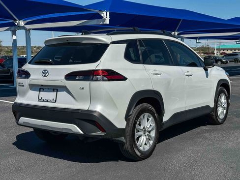 Used 2026 Toyota Corolla Cross LE image 6