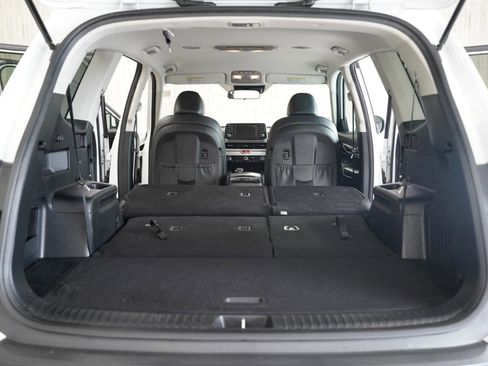 Used 2020 Kia Telluride LX AWD/4WD image 41