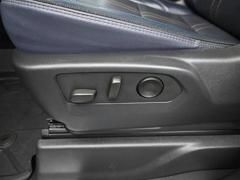 Used 2024 Chevrolet Silverado 2500 High Country w/ High Country Premium Package AWD/4WD image 28