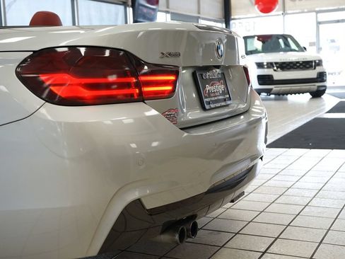 Used 2016 BMW 428i xDrive Convertible AWD/4WD image 18
