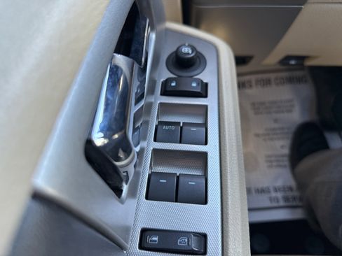 Used 2015 Ford Expedition XLT w/ Equipment Group 202A image 19