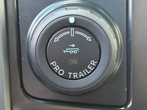 New 2026 Ford F150 XLT w/ Equipment Group 302A MID AWD/4WD image 16
