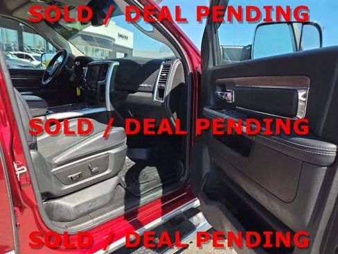 Used 2018 RAM 3500 Laramie AWD/4WD image 13