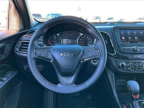 Used 2023 Chevrolet Equinox RS image 16