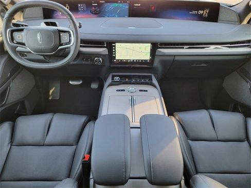 New 2025 Lincoln Navigator Reserve w/ Jet Appearance Package image 26