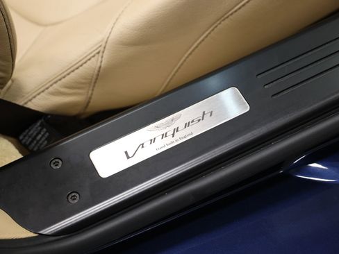 Used 2016 Aston Martin Vanquish Volante RWD image 70