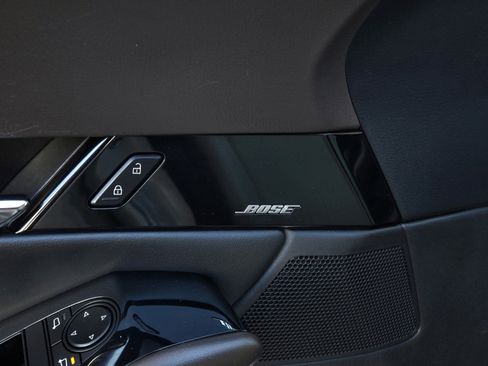 Used 2024 MAZDA CX-30 AWD 2.5 S w/ Premium Package image 10