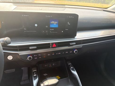 Used 2025 Kia Sorento S w/ Panoramic Sunroof Package FWD image 28