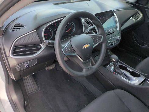 Used 2022 Chevrolet Malibu LS FWD image 10
