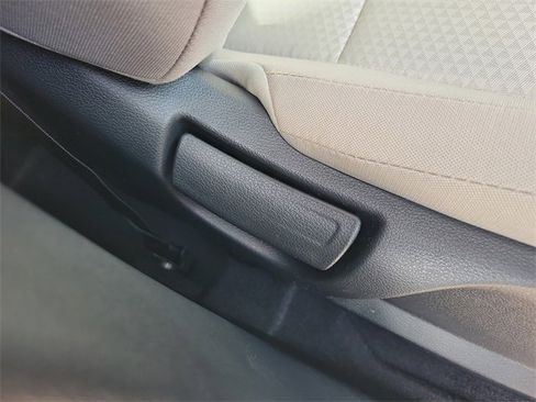 New 2025 Kia Soul LX image 9