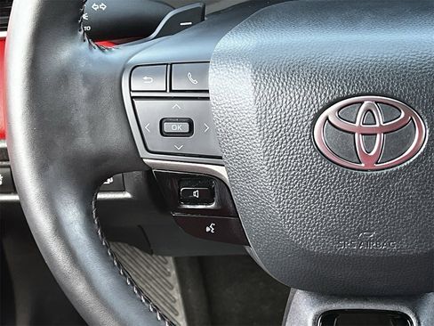 Used 2025 Toyota Camry XSE image 12