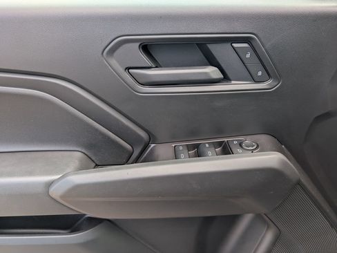 Used 2025 Chevrolet Colorado Trail Boss AWD/4WD image 10