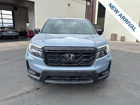 Used 2024 Honda Ridgeline TrailSport image 2